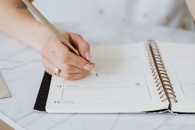 Agendas para Empresas: Como Escolher o Modelo Ideal para Brindes Corporativos
